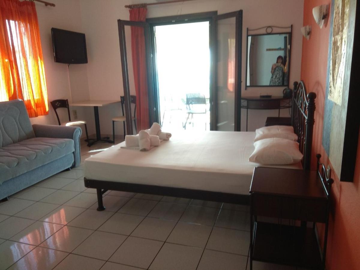Marinos Aparts Aparthotel ซิโวตา ภายนอก รูปภาพ